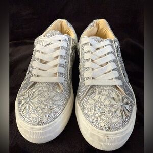 Betsey Johnson Womens Reily Lifestyle Rhinestone Casual  Fashion Sneakers bling